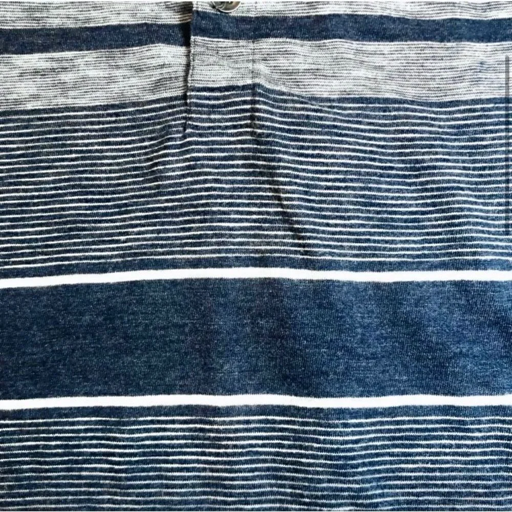 Banana Republic Vintage Bold Stripe NavyStar in Navy Blue/White Men’s Large